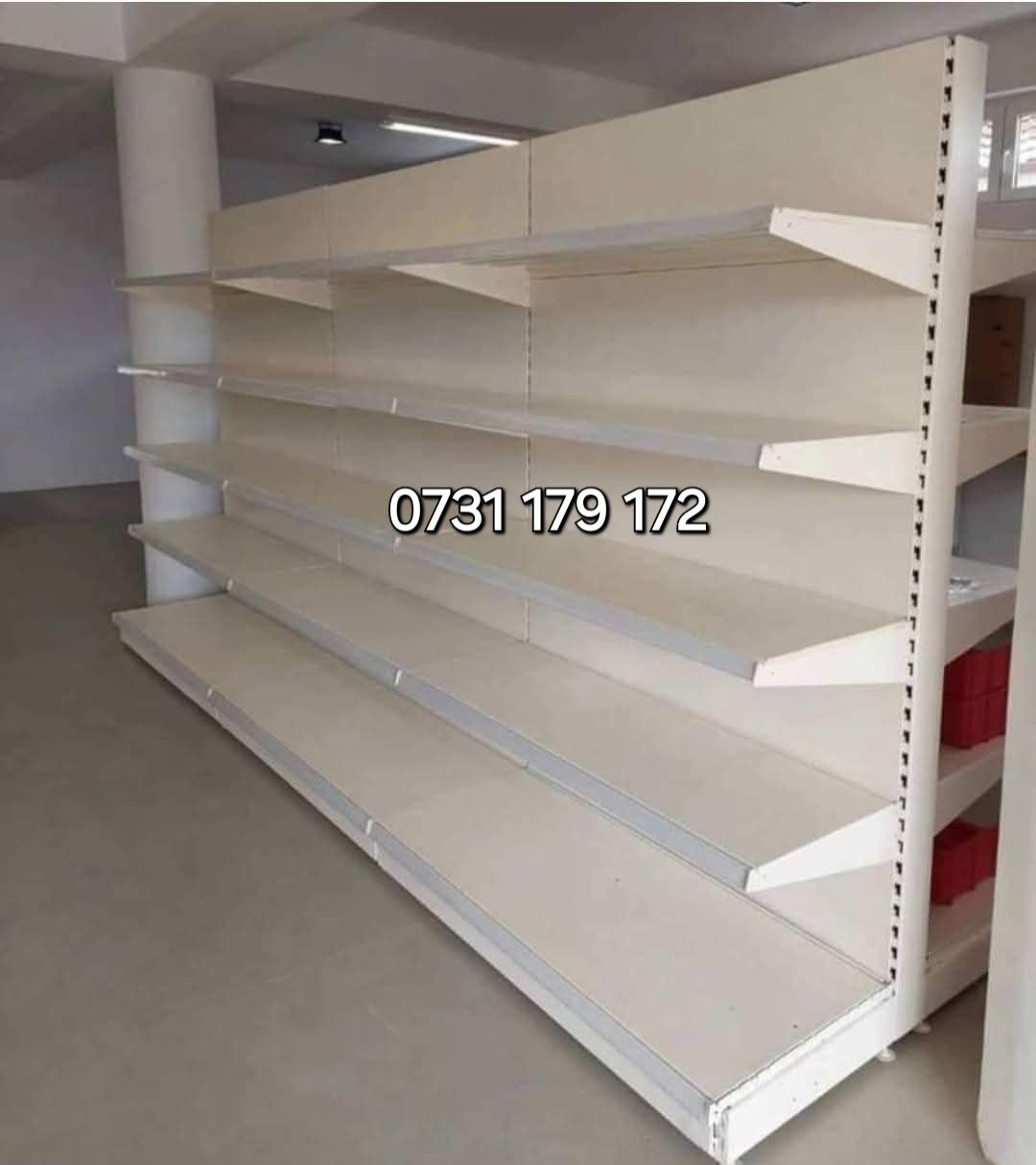 Rafturi metalice de magazin
