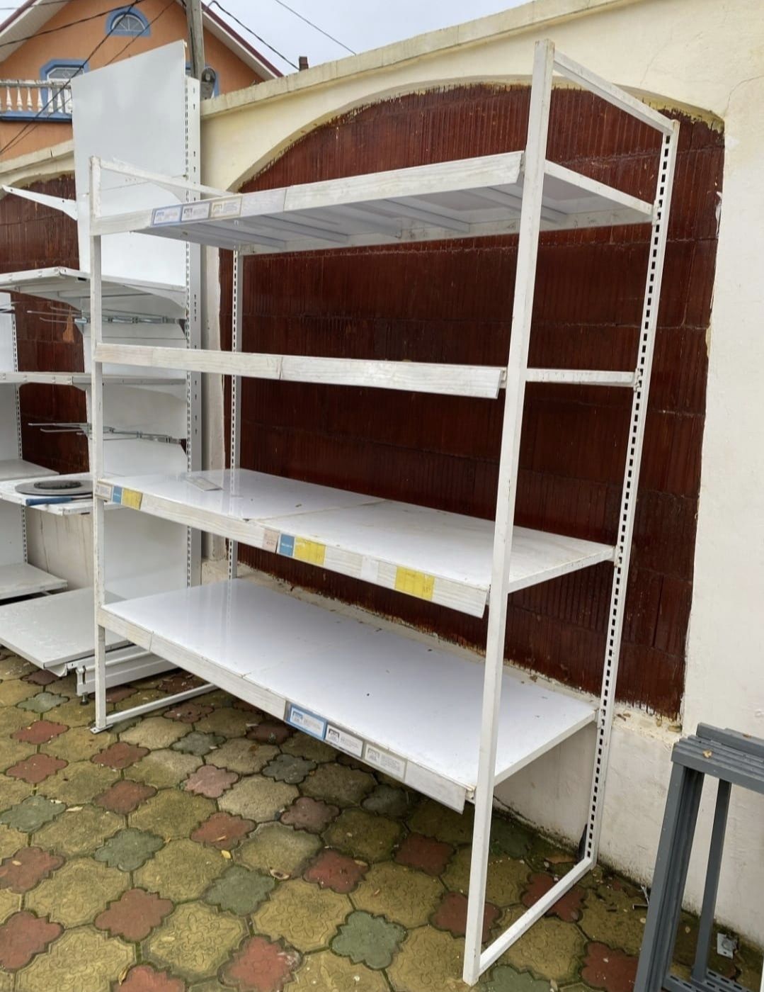 Vand rafturi de magazin LA SUPER OFERTA NU RATA OFERTA i avem mai mult