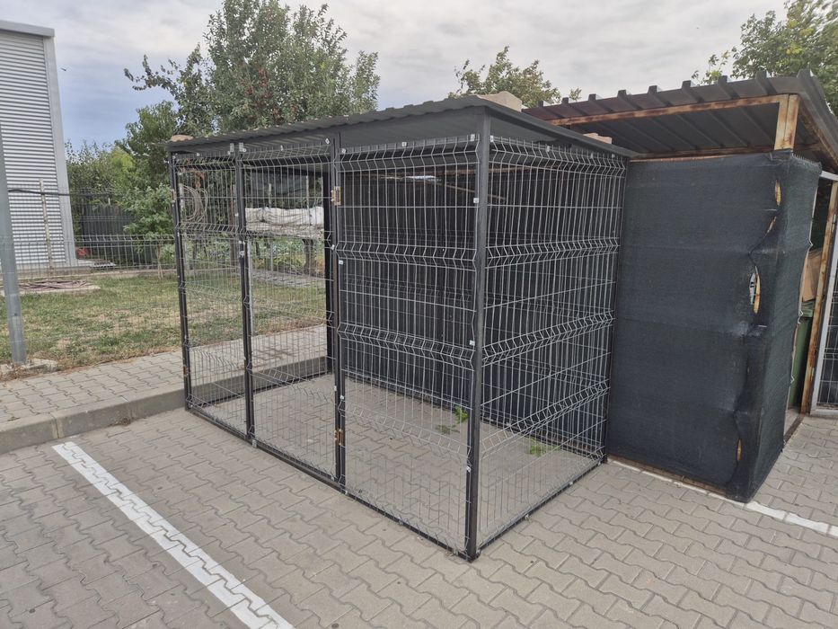 Porti, garduri si custi din fier forjat