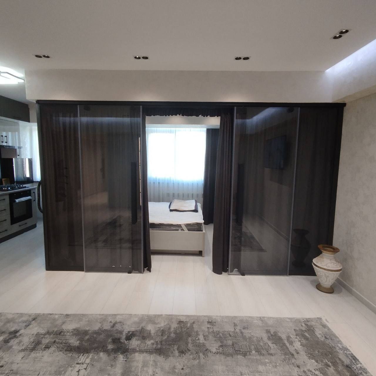 Квартира 1в2 комнаты на Ц-1, 50 м² Яшнабадский район, пос-во Индонез