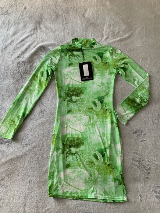 Rochiță nouă Prettylittlething