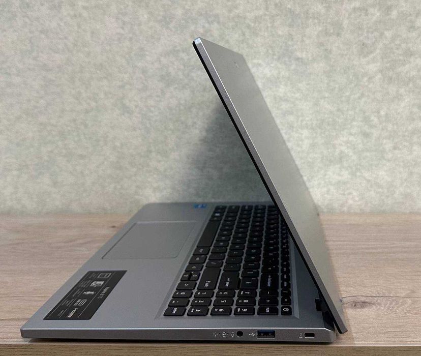Acer Aspire3 Core i3-13 avlod 8GB/256GB 15.6 Muddatli to'lovga