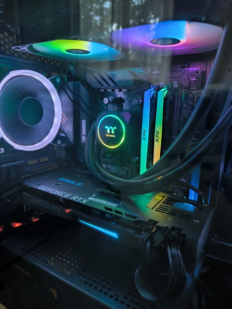 Desktop PC Gaming Ryzen 7 Nvidia RTX 3070 32Gb RAM AiO cooler 1TB ssd