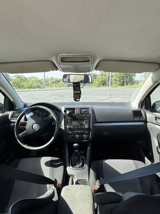 Volkswagen golf 5