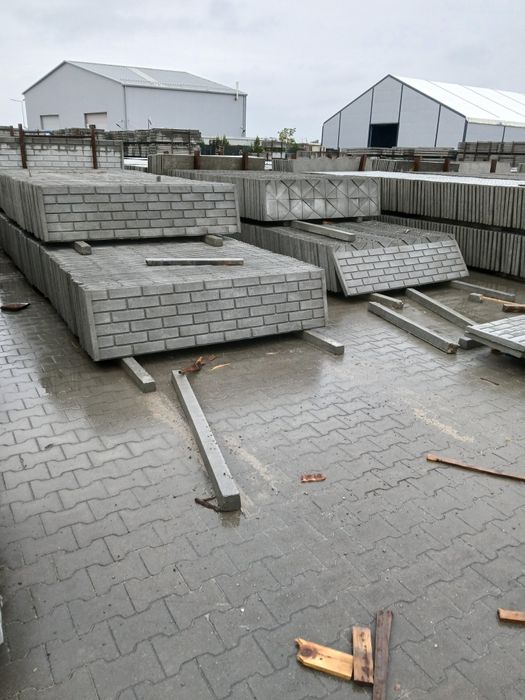 Garduri din  placi de beton