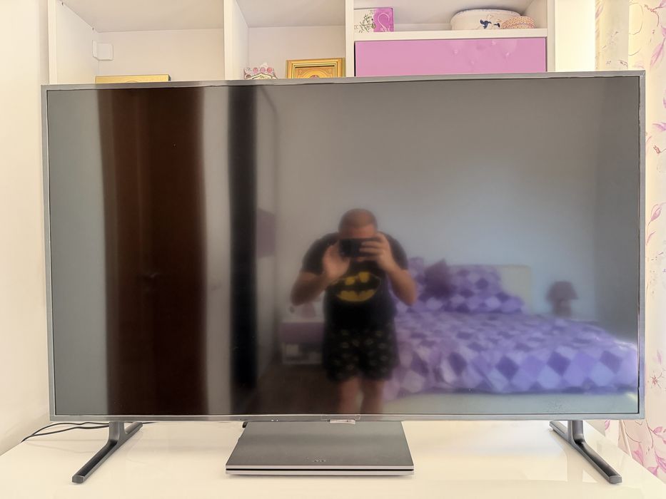 CA NOU - Televizor LED Smart SAMSUNG 49RU8002 Ultra HD 4K HDR 123 cm