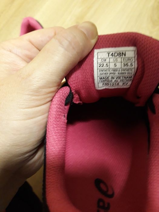 Маратонки Kappa и Asics