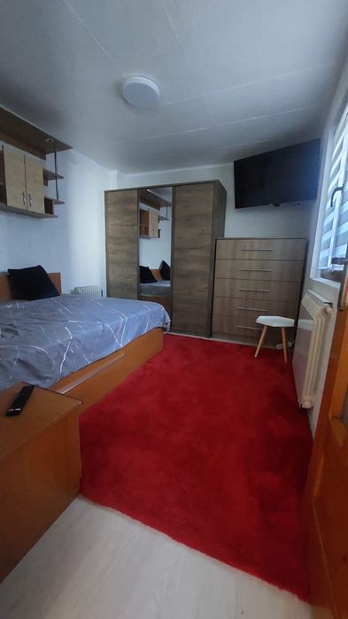 Casa de vânzare zona școală Sf. Vasile