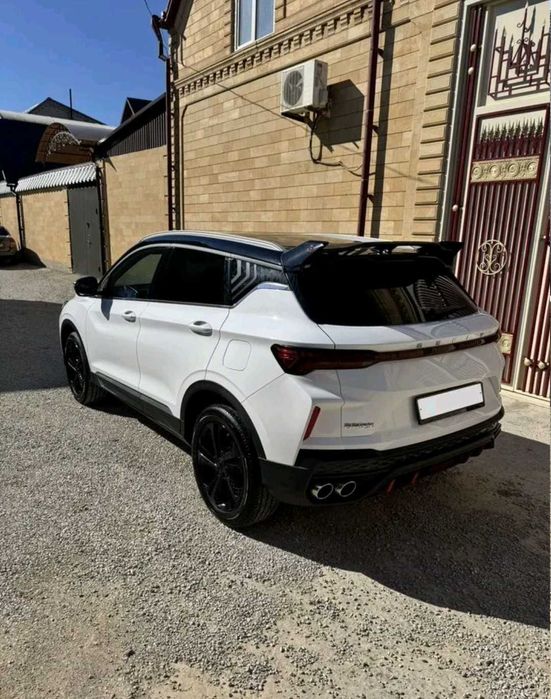 Geely Coolray Flagship