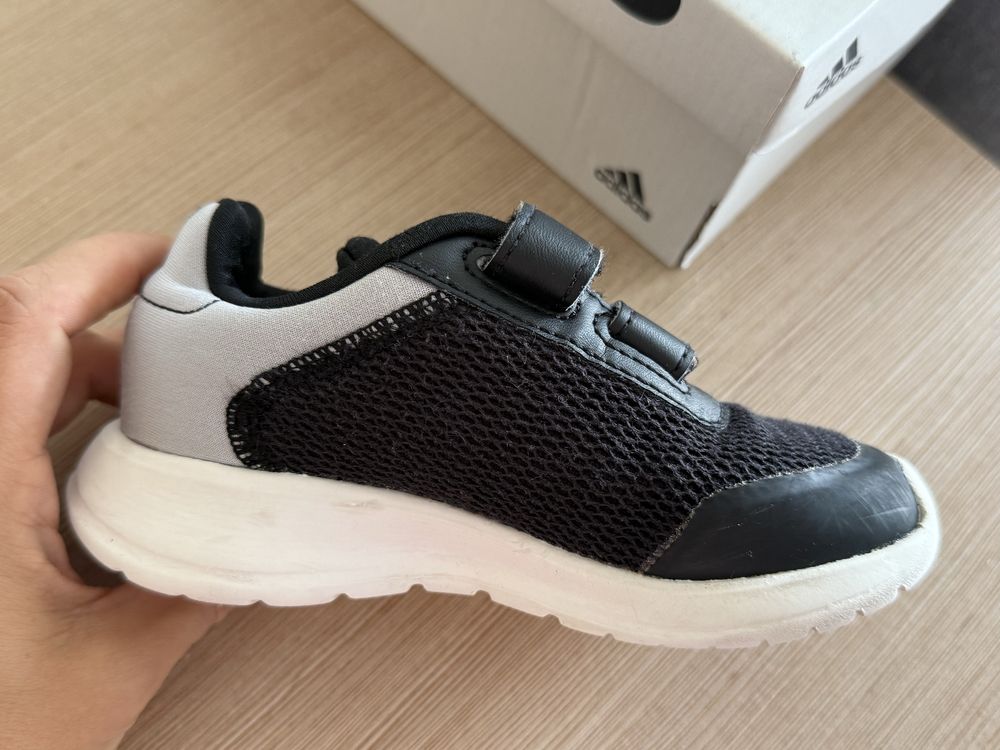Маратонки Adidas/Адидас