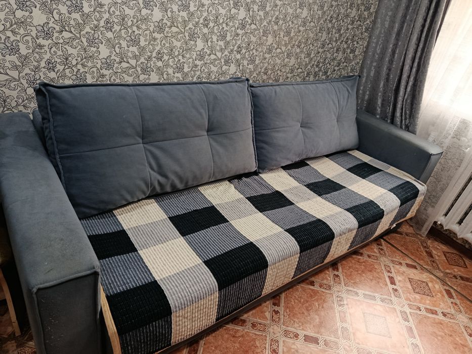 Диван в гостиную