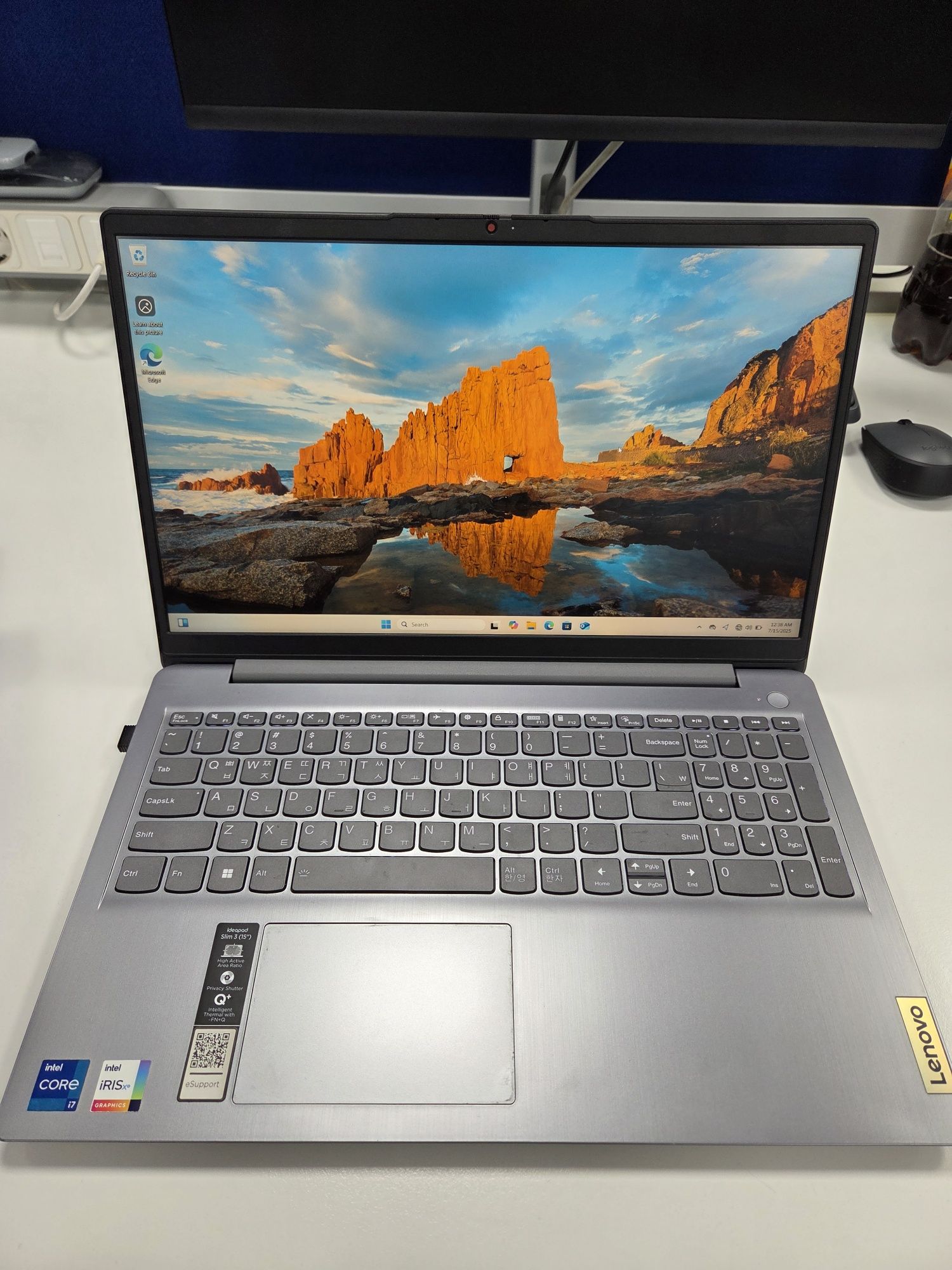 Lenovo IdeaPad Slim 3