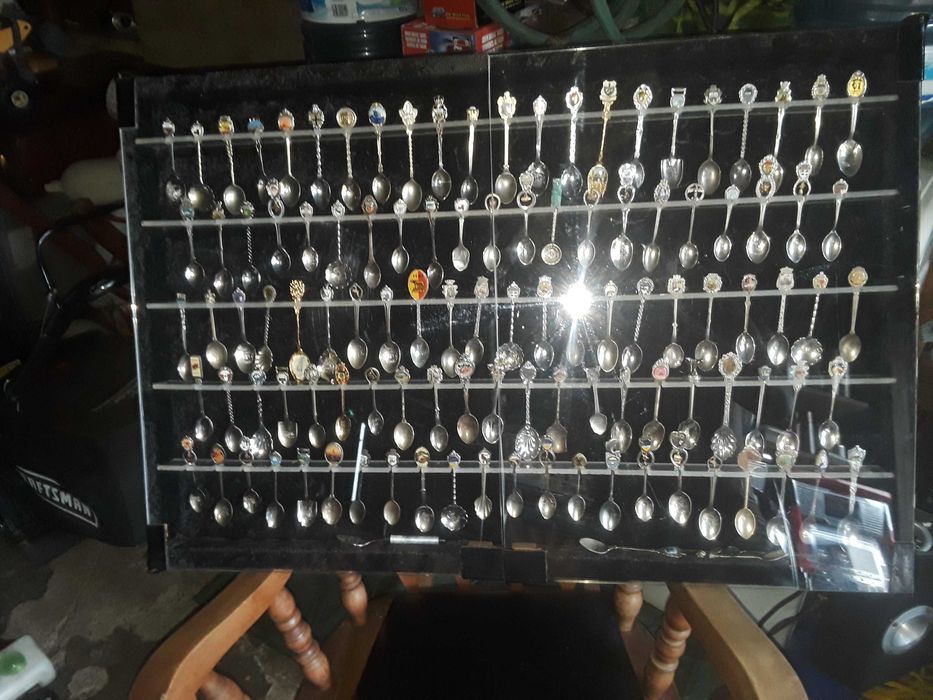 Lingurite Collection