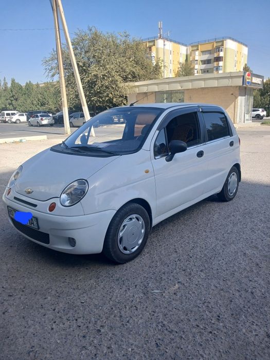 Matiz sotiladi, prastoy, metan bor, pult, polik chexol qilingan