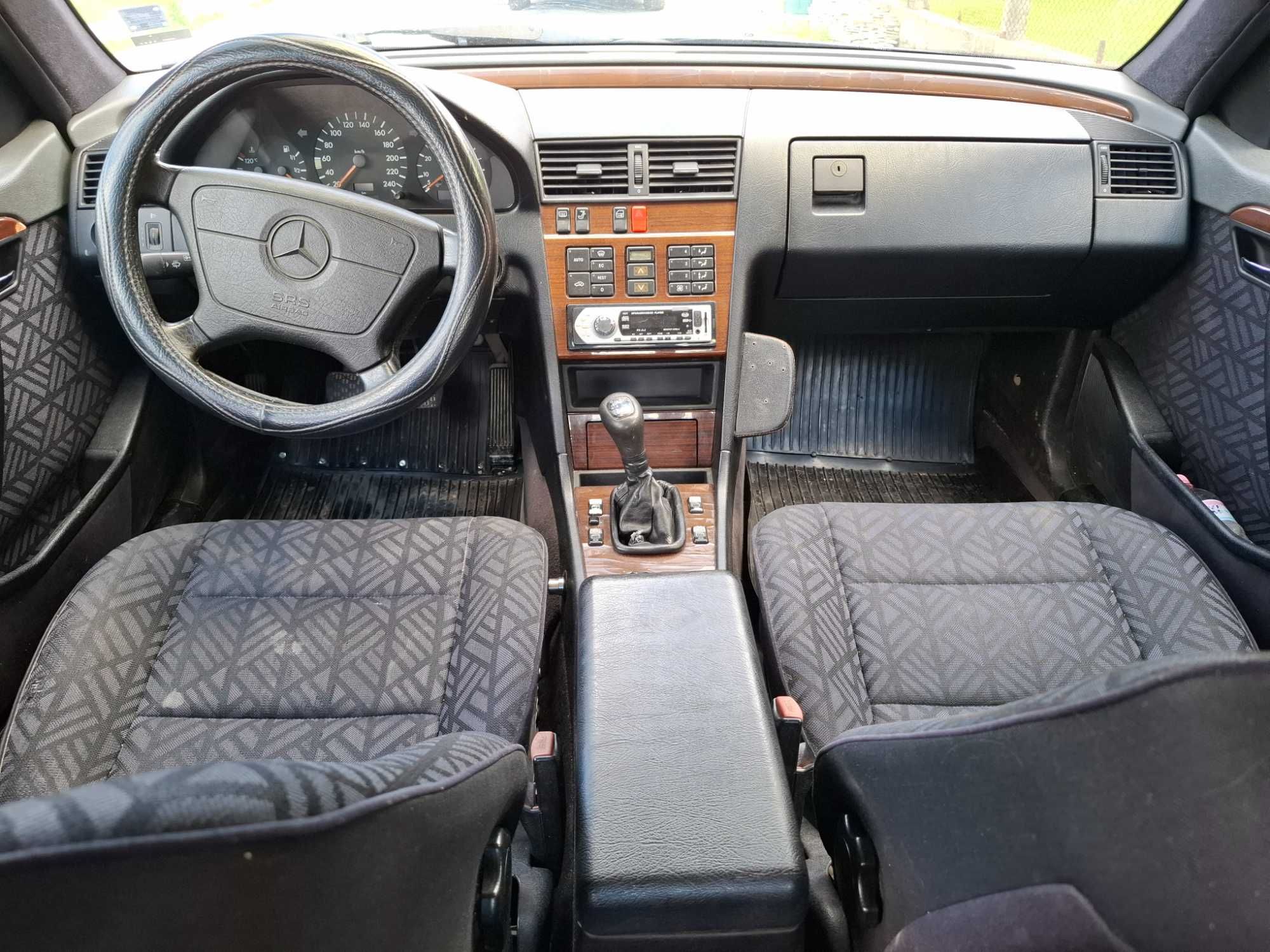 Mercedes C180 1994