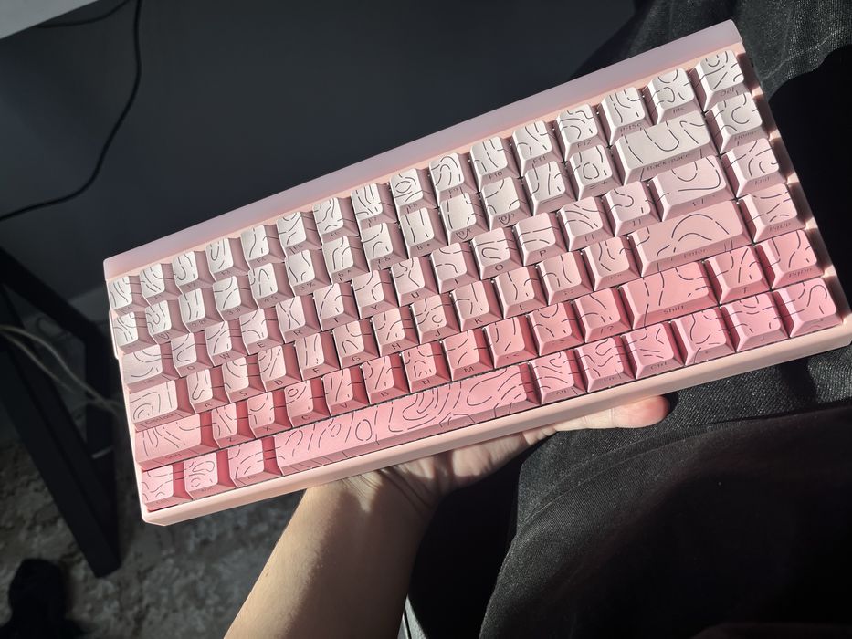 AULA HERO 84 Новая