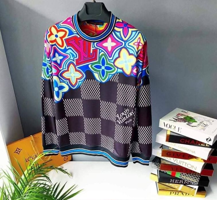 Мъжки блузи различни модели