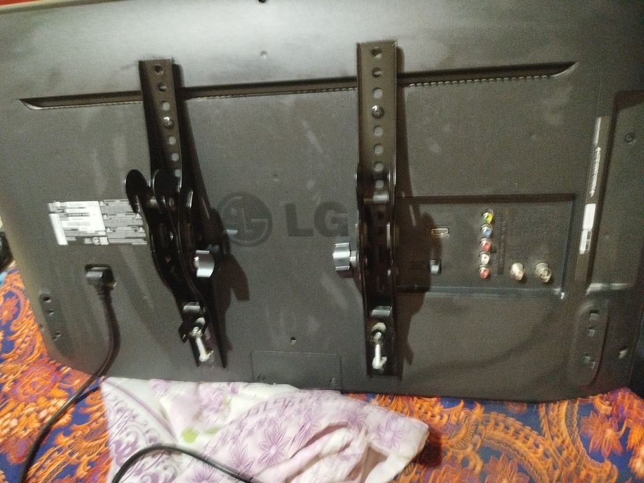 Televizor LG 32 kami bor800000