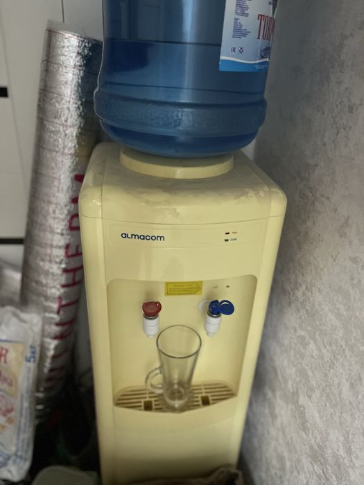 Диспенсер для воды