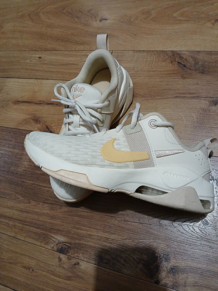 Nike 36.1/2 дамски