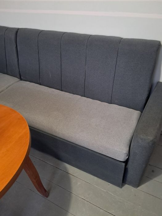 Продавам модулен диван