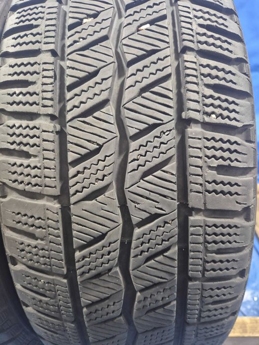 225/55/17C Hankook