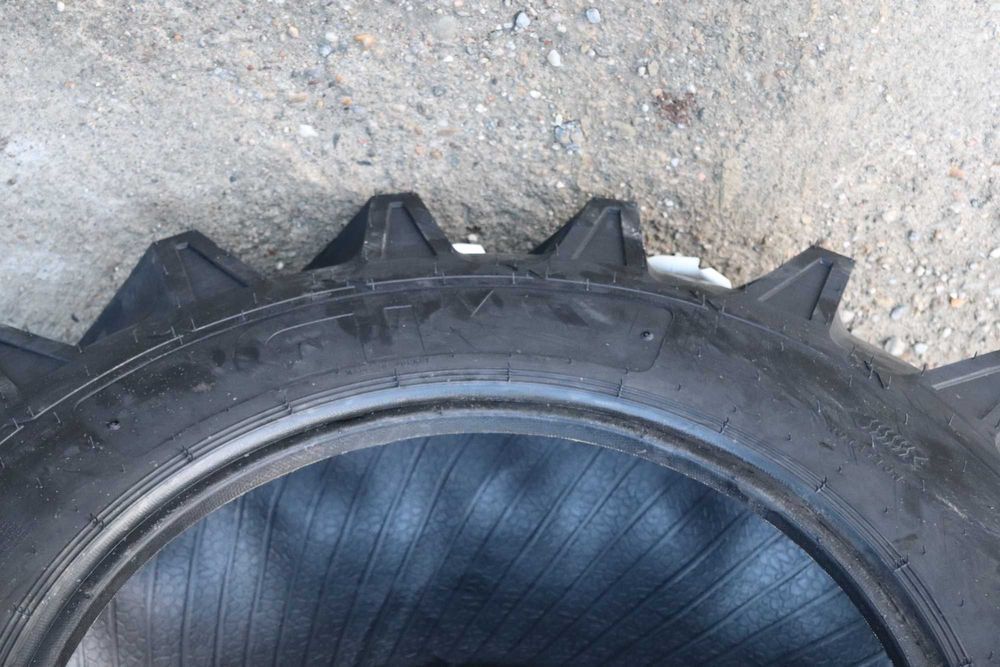 Cauciucuri Agricole Noi 16.9-24 Ozka pentru Combina Pret cu TVA