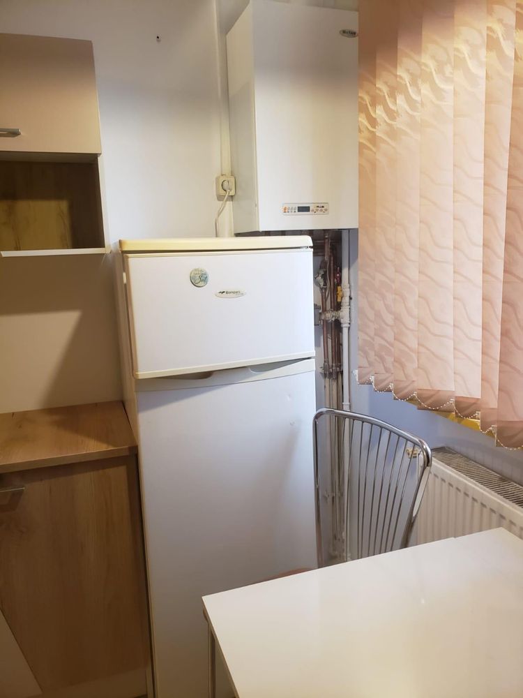 ÎNCHIRIEZ Apartament cu o cameră