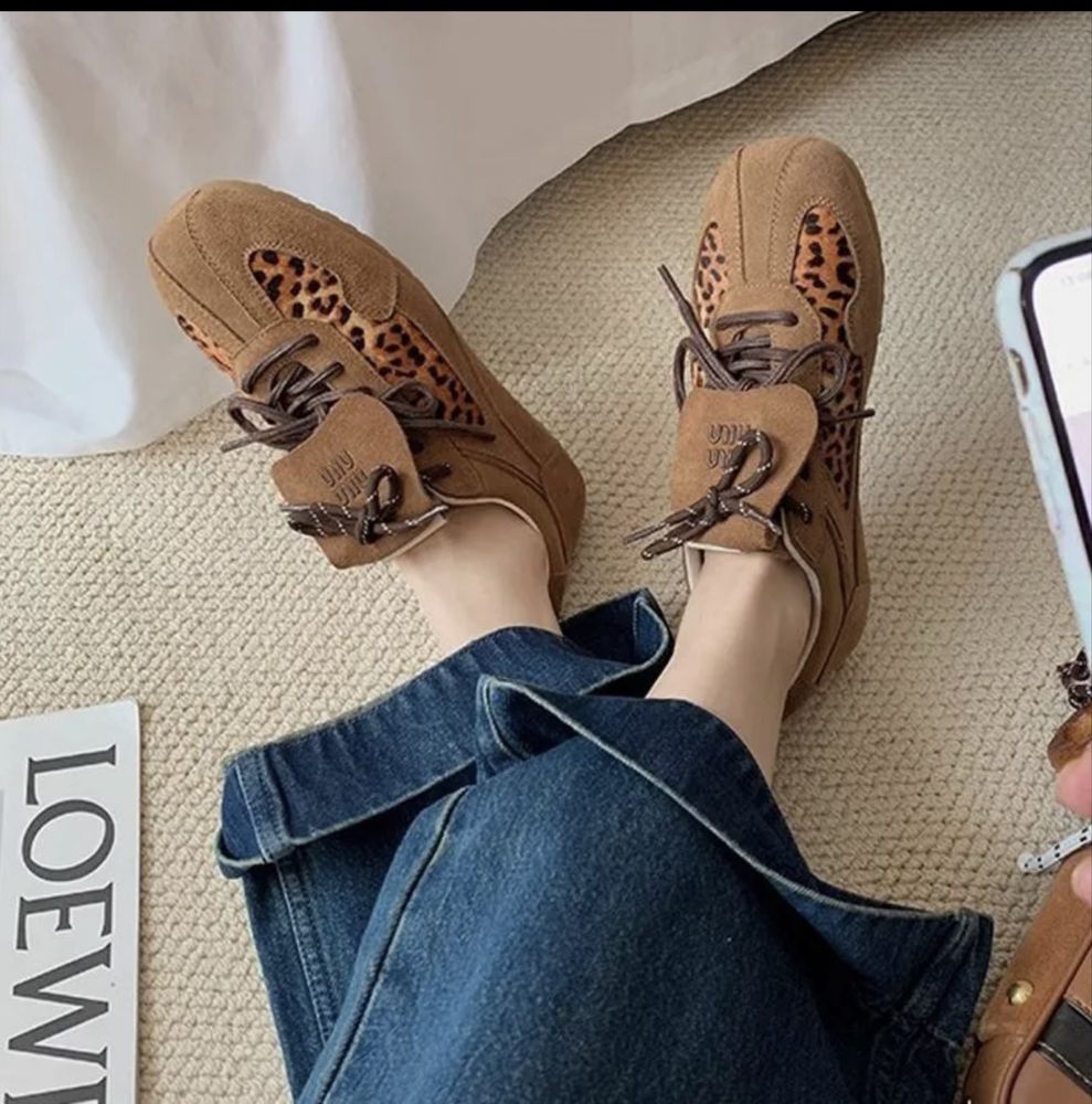 Продам красовки miu miu