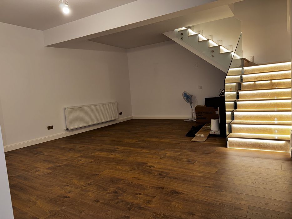 Casa de inchiriat 5 cam 3 bai nemobilata ideala sediu firma birouri