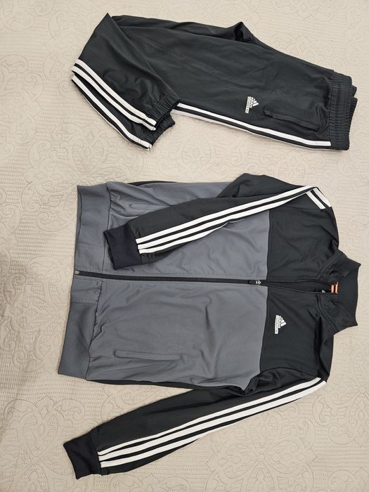 Мъжки анцуг Adidas