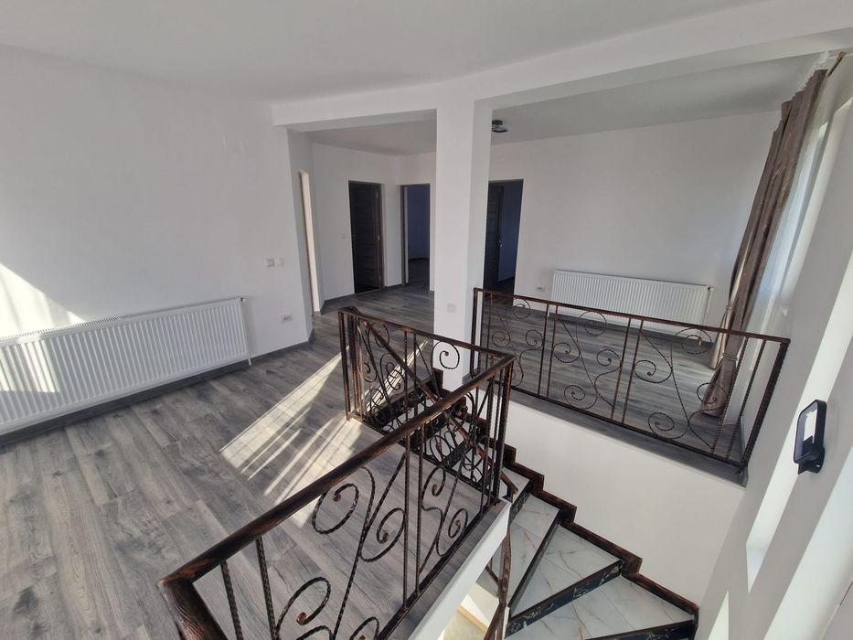 Casă de vânzare la 15 km de București