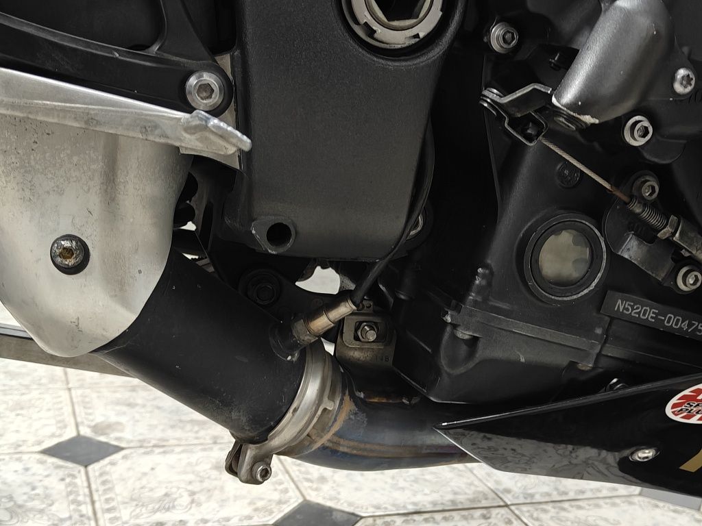 Yamaha yzf R1 sotiladi
