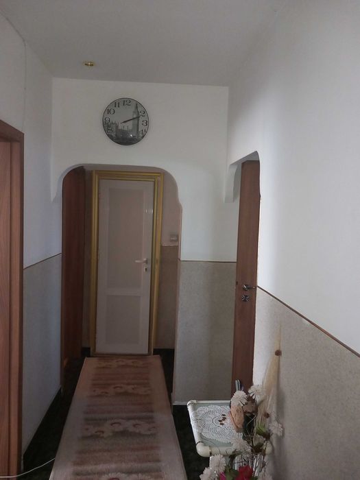 Тристаен   апартамент в Перник Изток