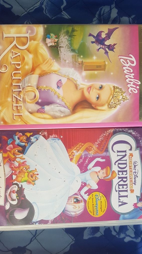 Casete VHS cu filme Disney pentru copii