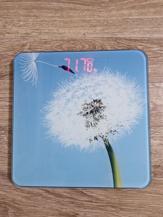 Продаю  хруст.  Вазы