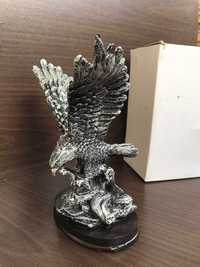 Нов орел - цвят сребро