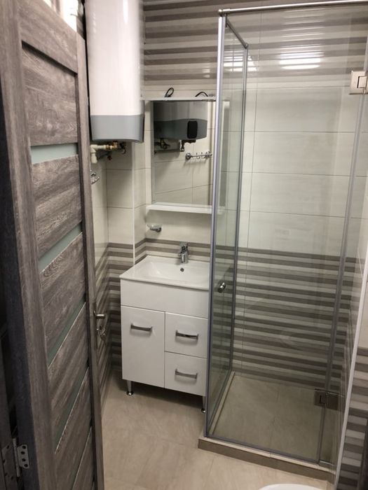 Garsoniera de inchiriat !!!