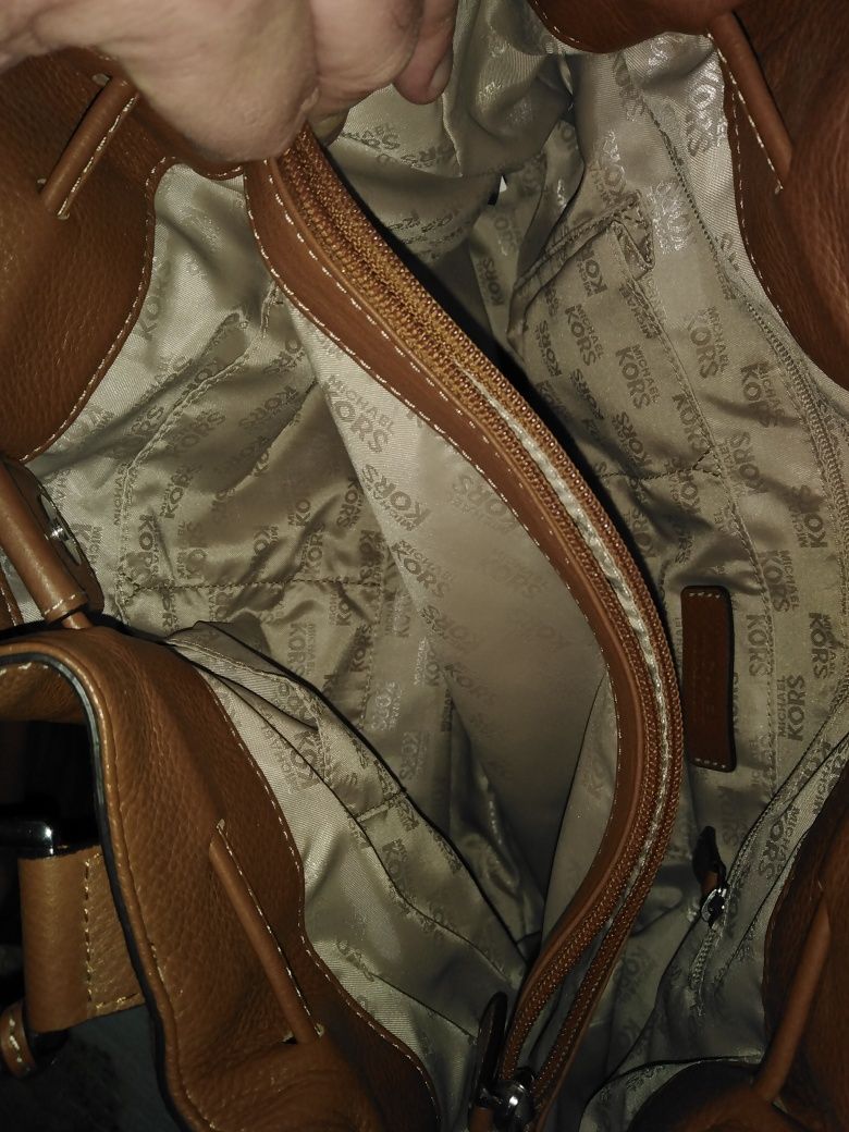 Michael Kors geanta din piele originala