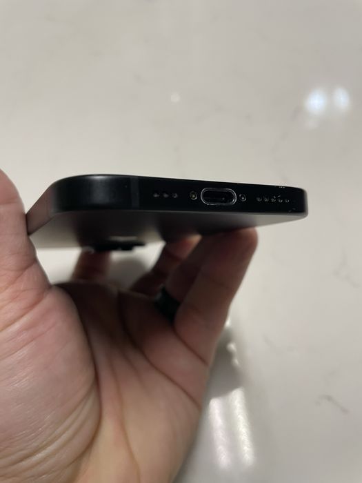 Iphone 15 128 gb Black