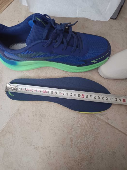 Маратонки Skechers, размер 41,