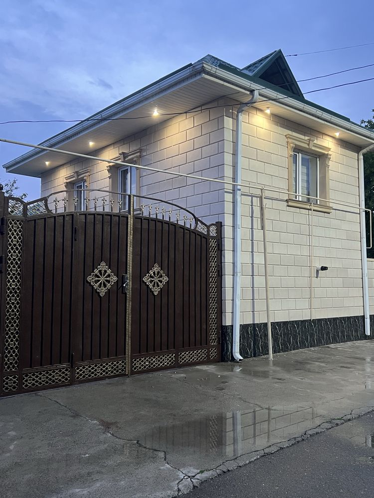 Продается Дом , мкрн забадам 6 комнат дом очень ухоженном состоянии