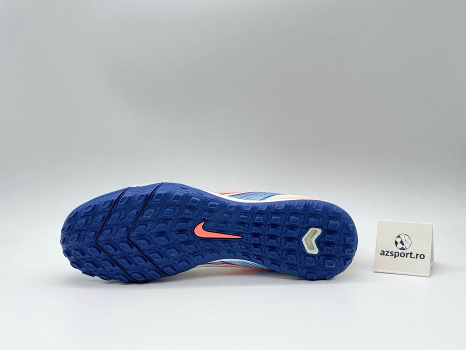 Nike Mercurial Zoom Vapor 16 Academy CR7 MDS TF (42; 44,5; 47,5)