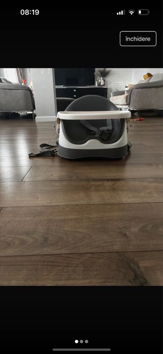 Scaun de masa portabil