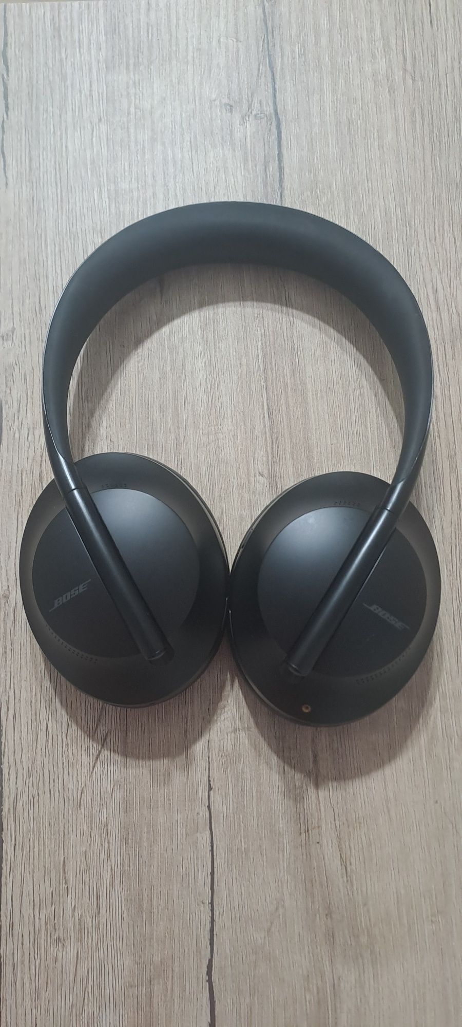 Căști BOSE 700 Noise Cancelling