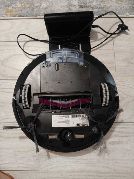 Aspirator fără fir