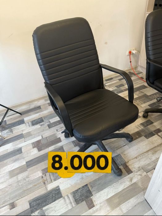 Продам офисные столы, стулья, шкафы, кресла