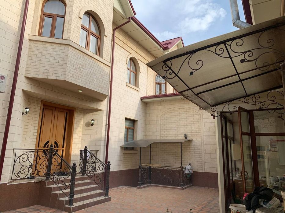 Arendaga hovli huvaydo Shayhontohur