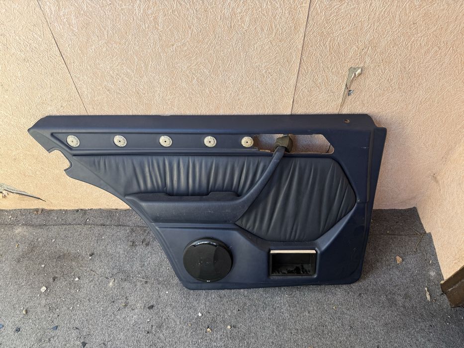 Кора за врата за Mercedes W124/Мерцедес 124