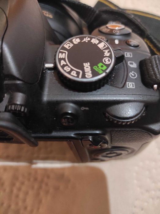 фотоапарат Никон 3100Д